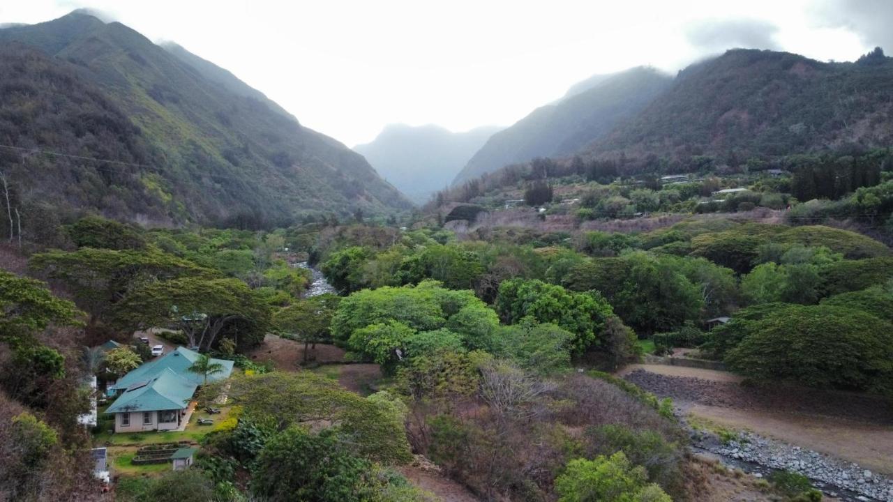 Iao Valley Inn Wailuku Buitenkant foto